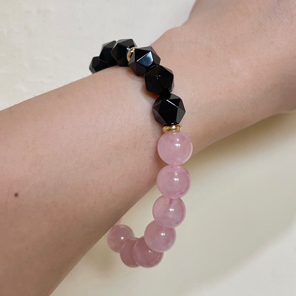 Blush Noir Rhythm Crystal Bracelet