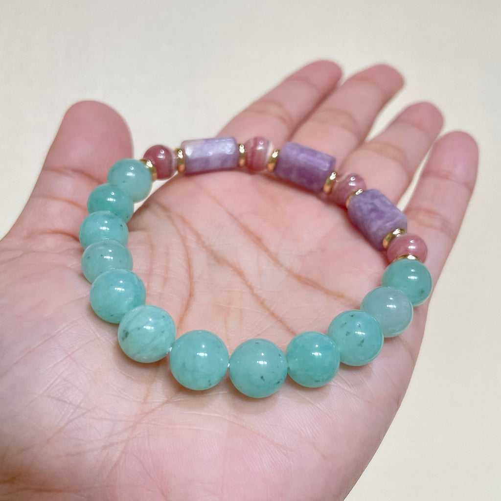 Coastal Blush Rhythm Crystal Bracelet
