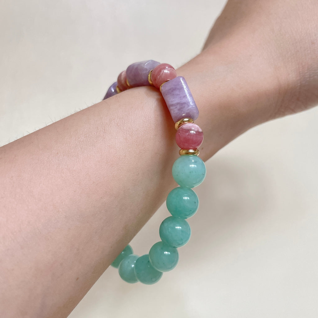 Coastal Blush Rhythm Crystal Bracelet
