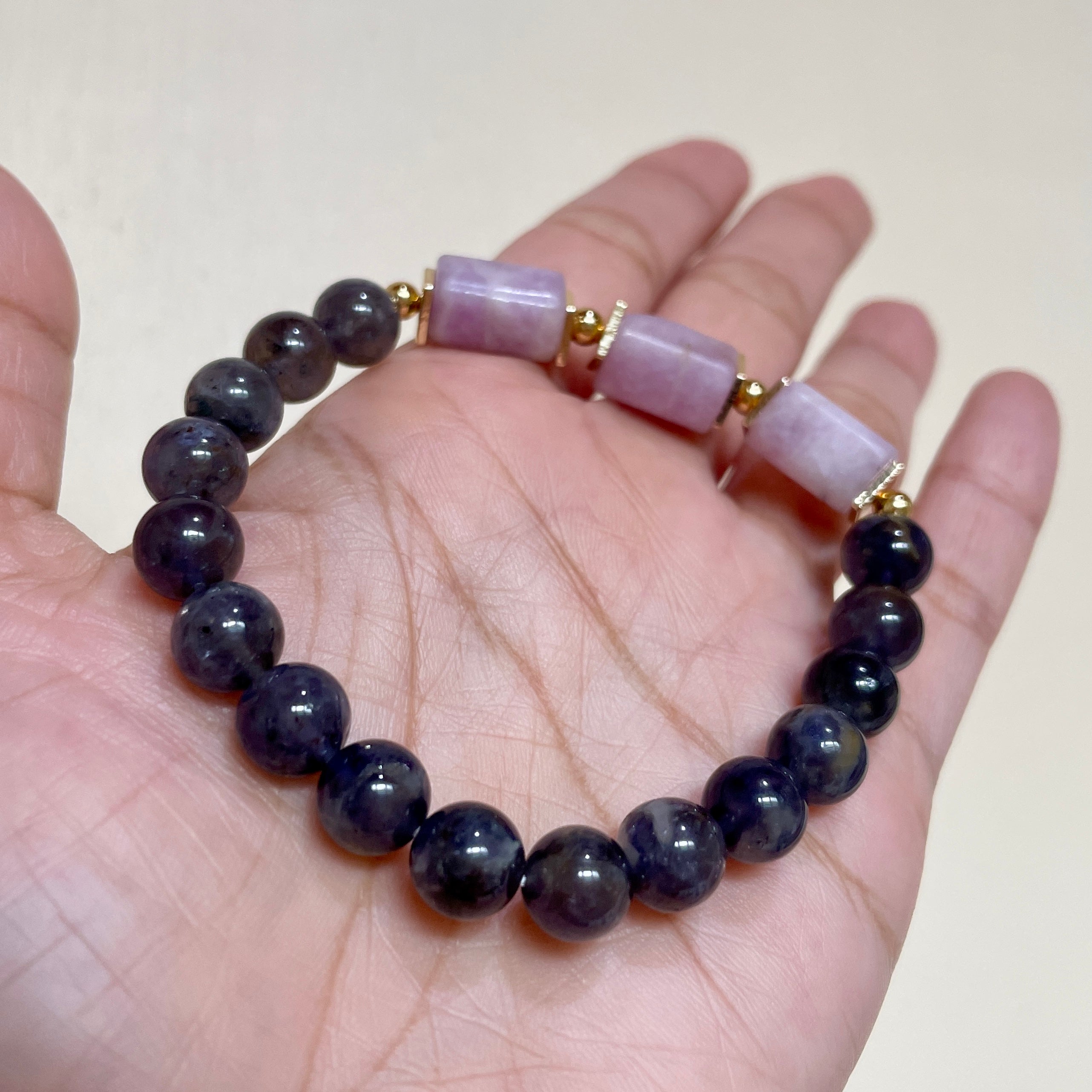 Indigo Structure Flow Crystal Bracelet
