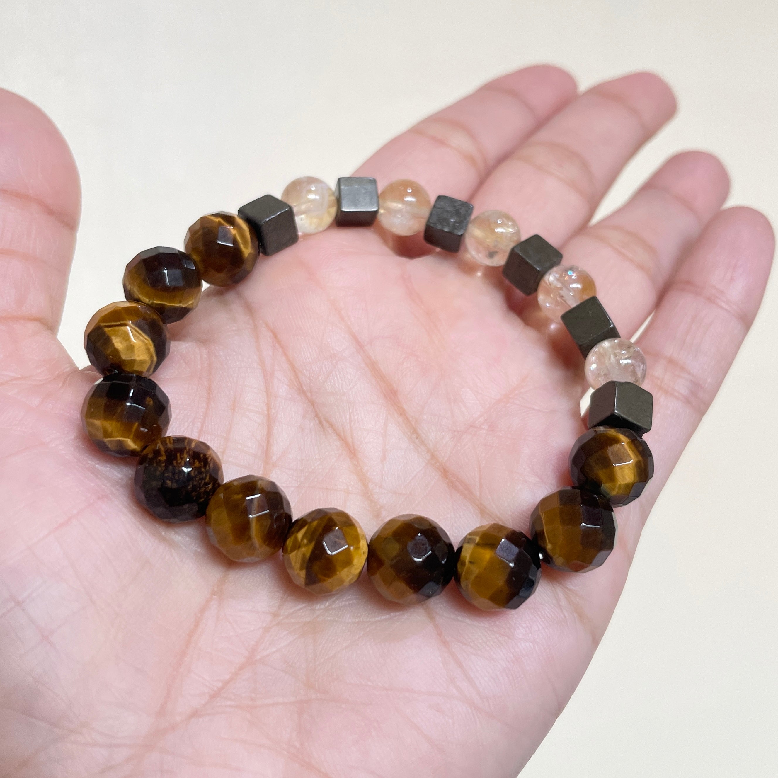 Golden Axis Rhythm Crystal Bracelet
