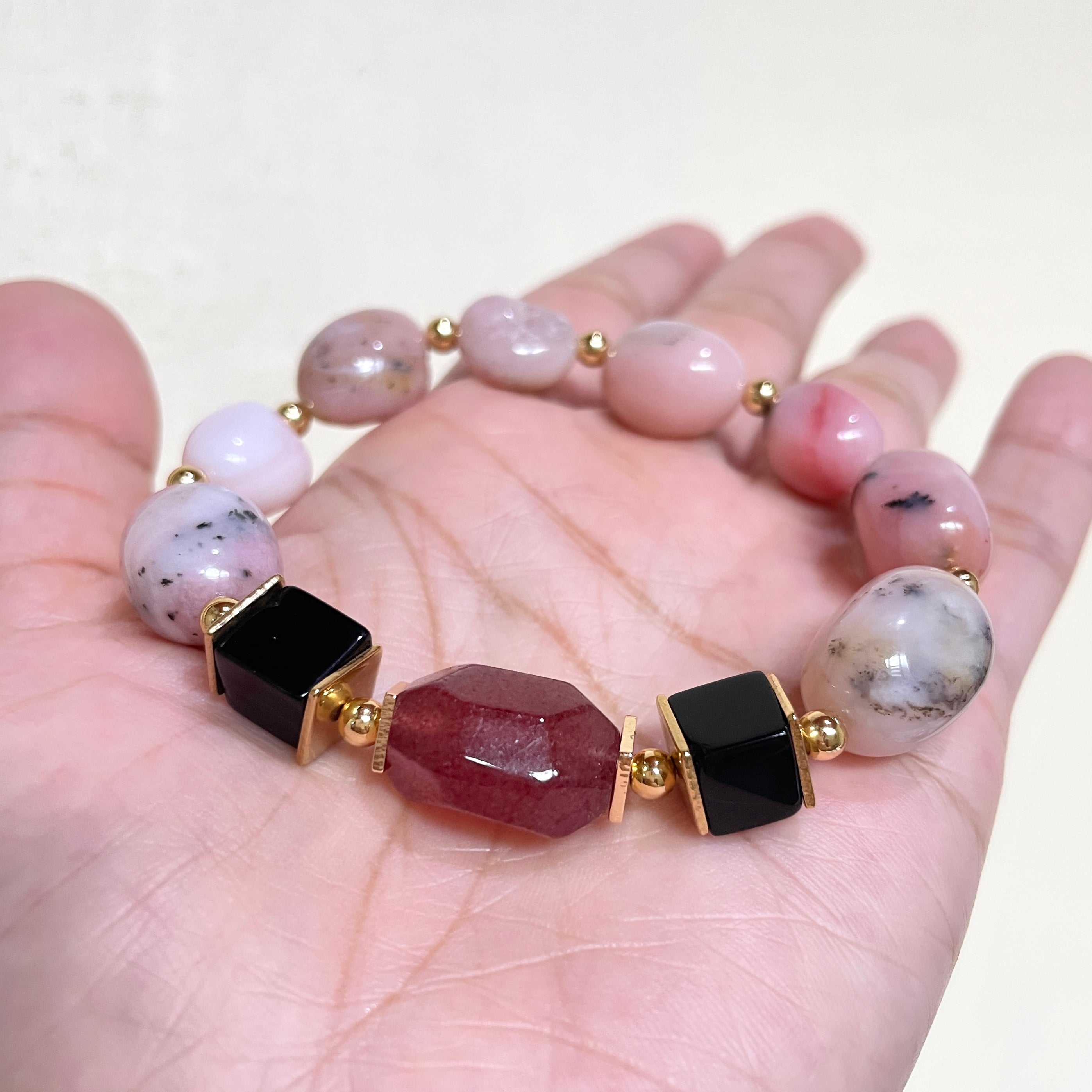 Blush Noir Form Crystal Bracelet