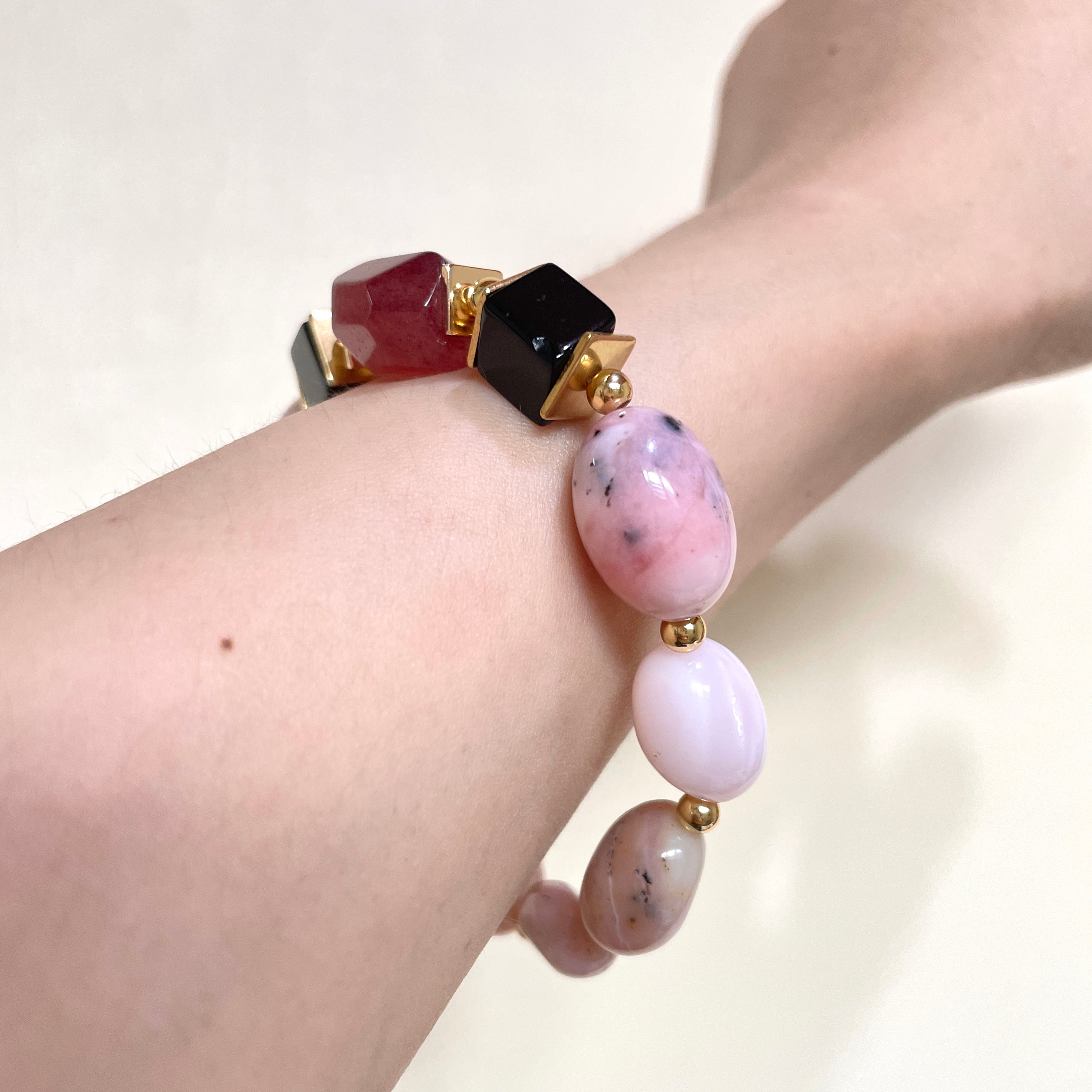 Blush Noir Form Crystal Bracelet