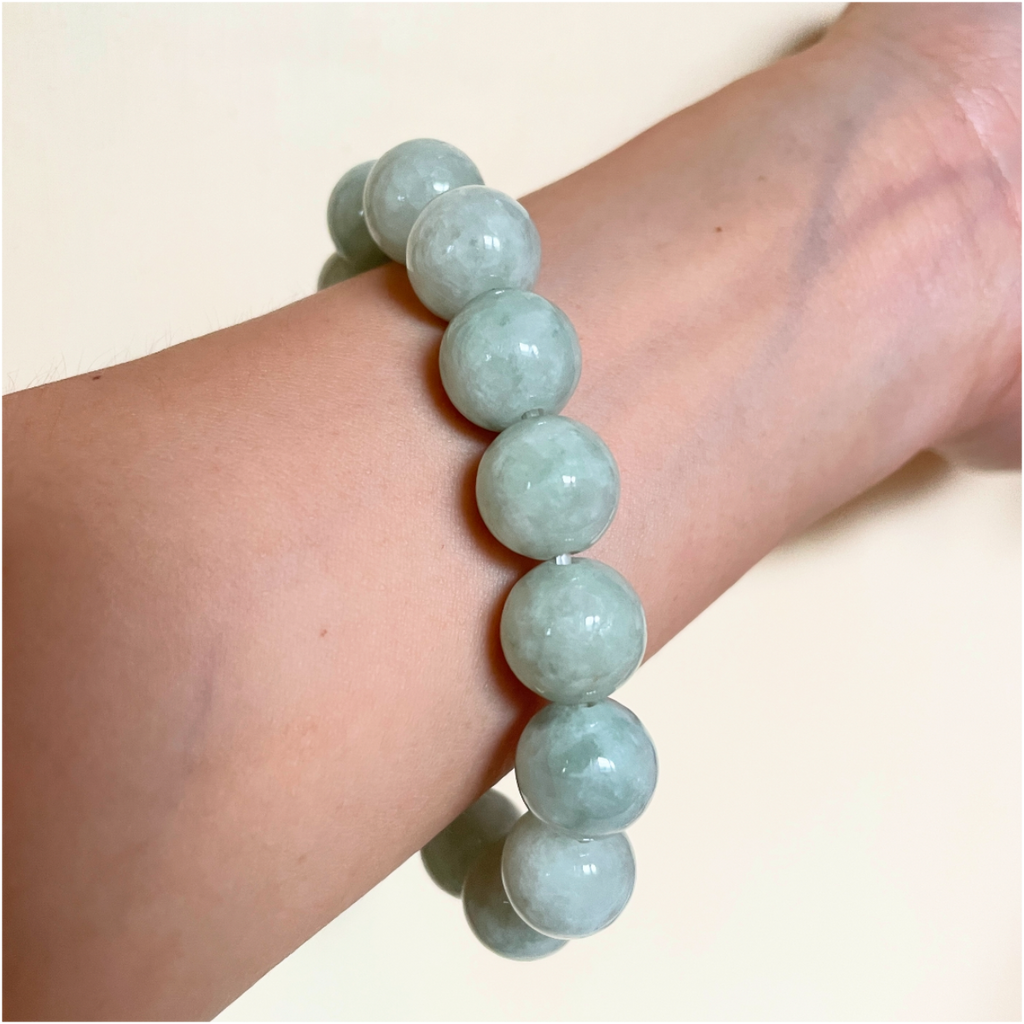 Jade Crystal Bracelet - Premium