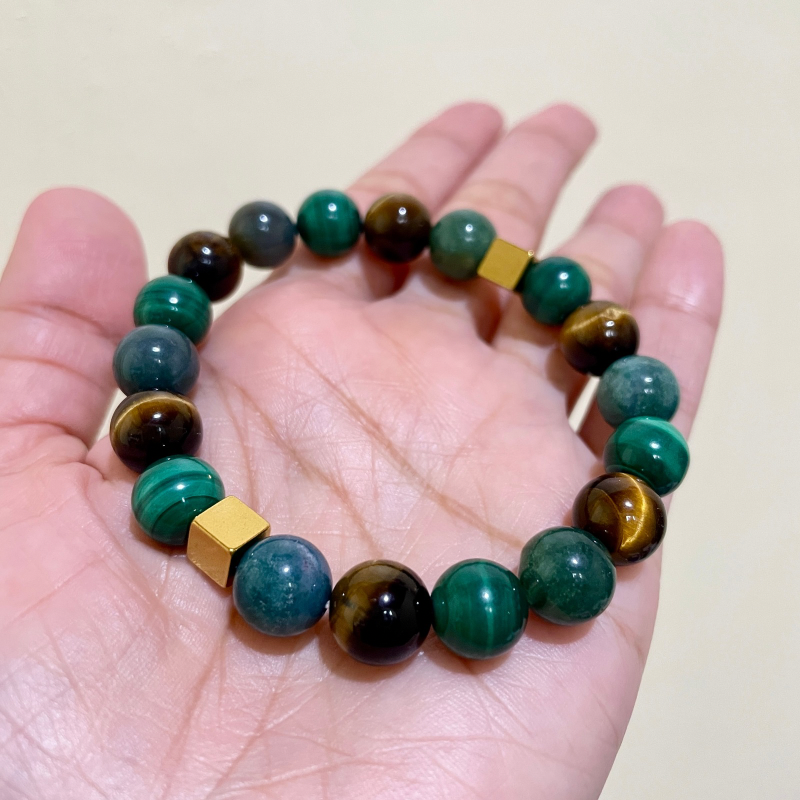 Verdant Rhythm Signature Crystal Bracelet