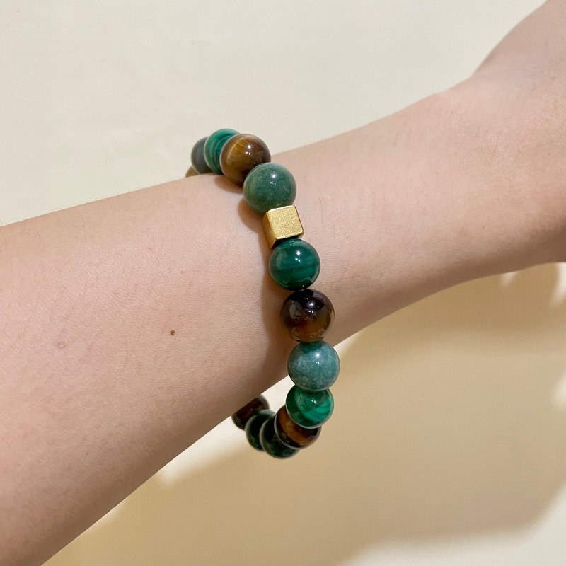 Verdant Rhythm Signature Crystal Bracelet