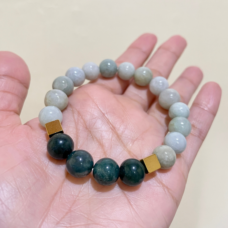 Verdant Earth Signature Crystal Bracelet