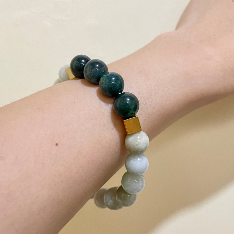Verdant Earth Signature Crystal Bracelet